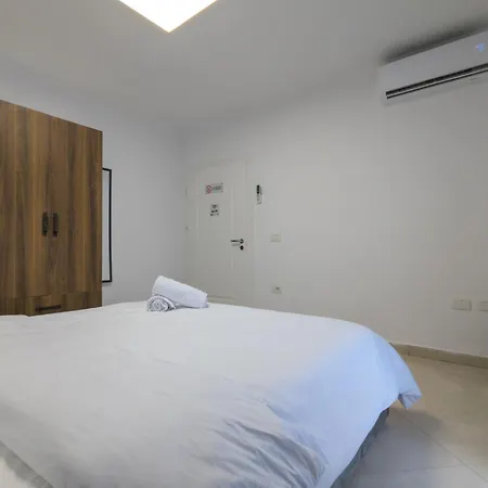 Homestay Center Luxury *